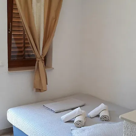 By The Sea Cove Blaca, Mljet - 10416 Maranovici